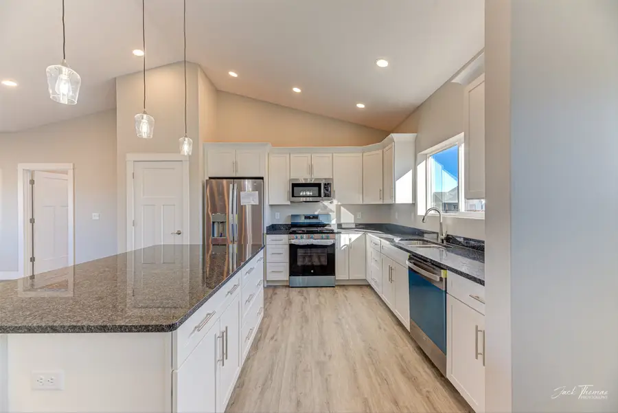 3883 Lovegrass Lane, Helena, MT 59602 - #2