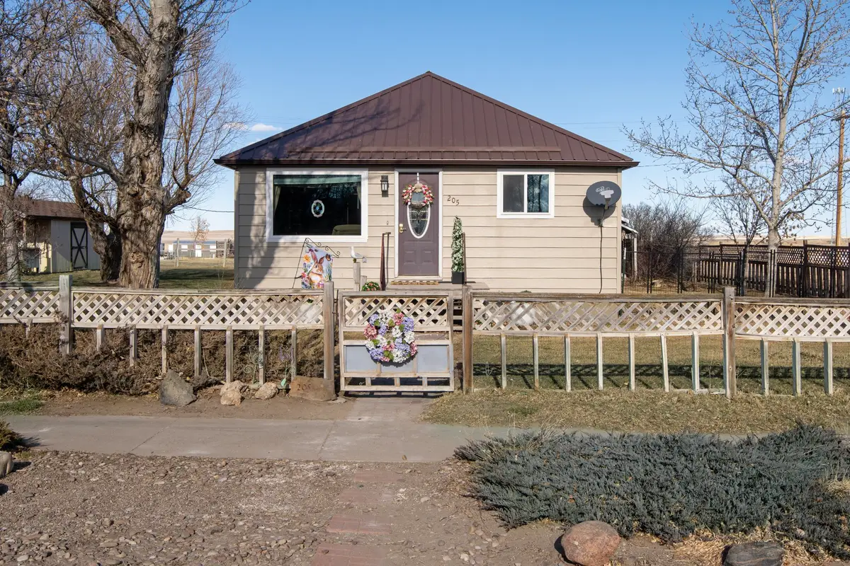 205 1st Street N, Sunburst, MT 59482 - #1