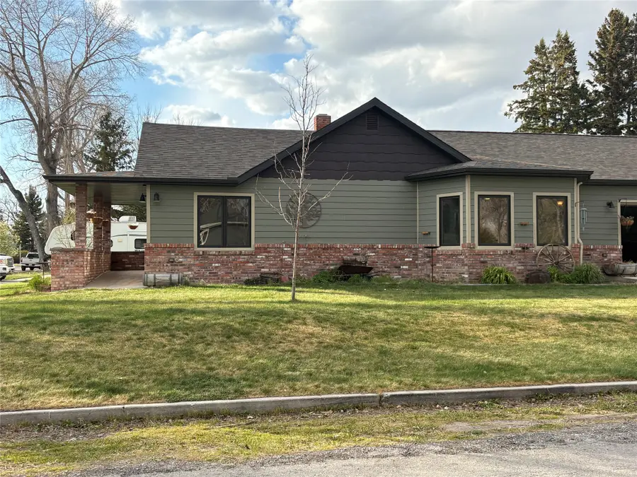 37 4th Avenue Sw, Choteau, MT 59422 - #3