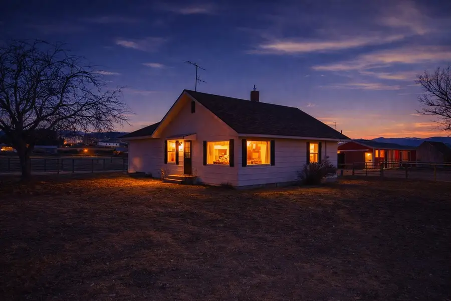 379 N Birch Creek Road, Corvallis, MT 59828 - #2