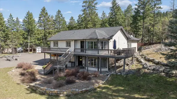 99 Pierce Lane, Bigfork, MT 59911