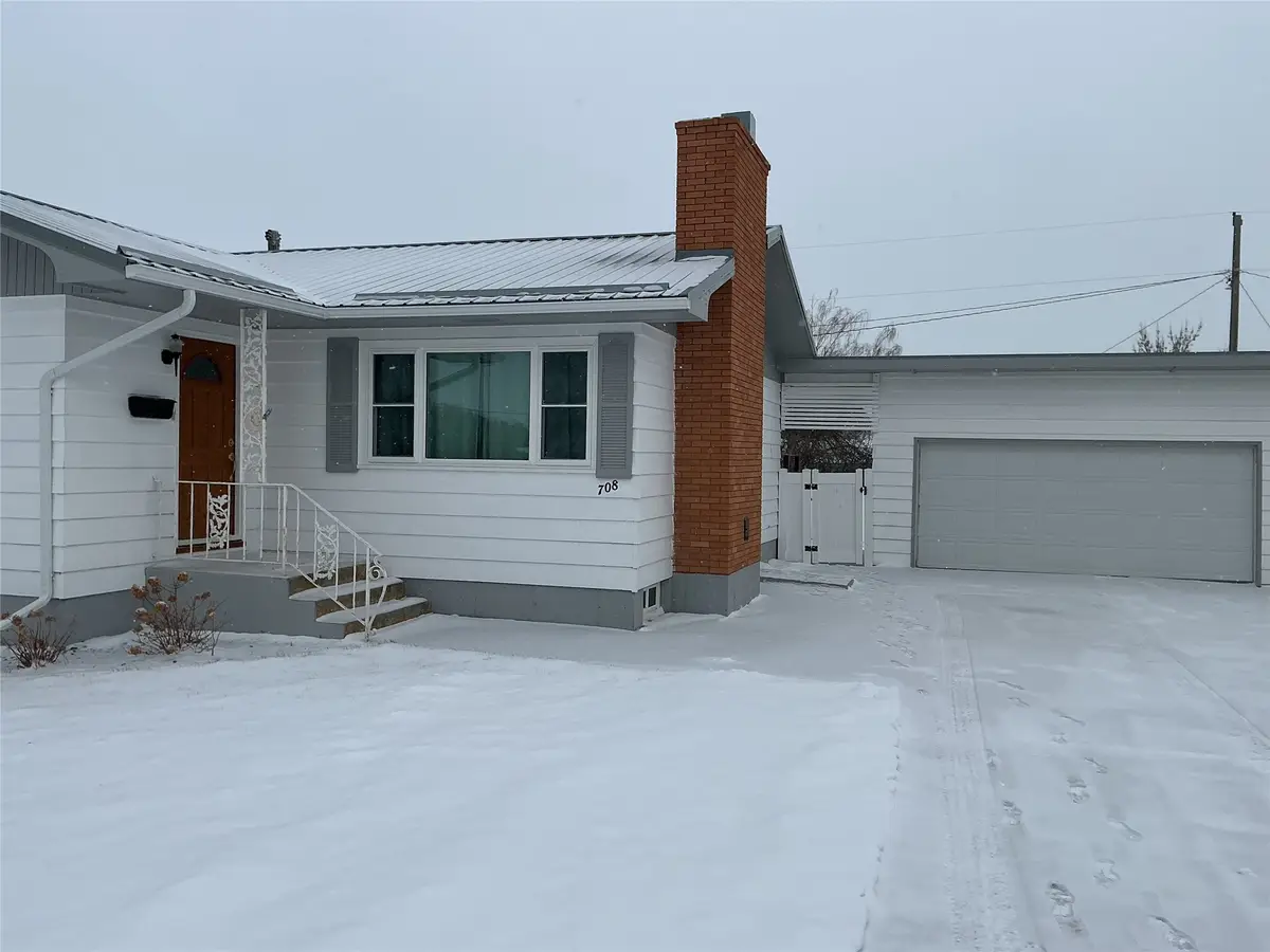 708 Riverview Drive E, Great Falls, MT 59404 - #1