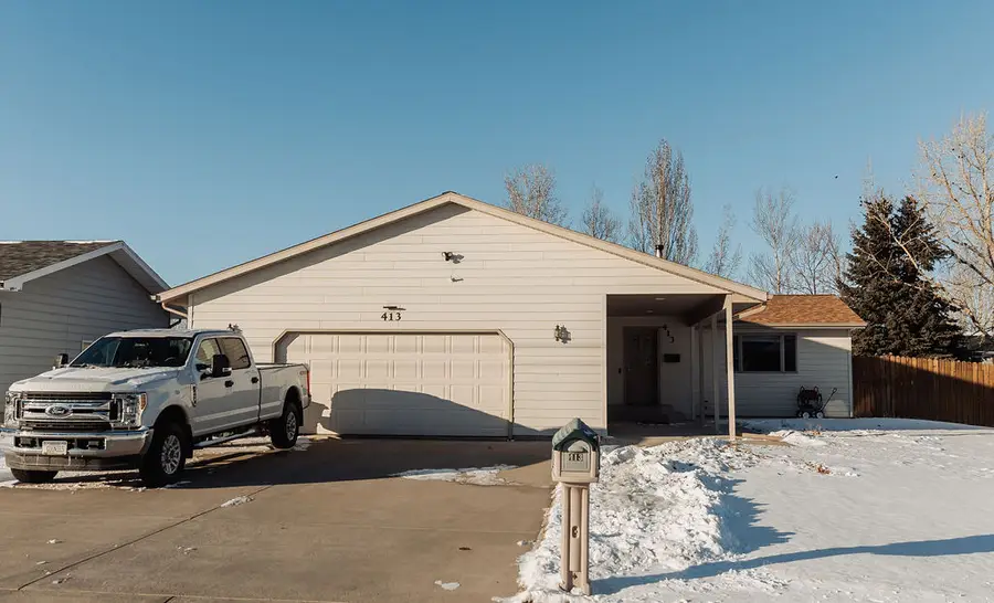413 33rd Avenue Ne, Great Falls, MT 59404 - #2