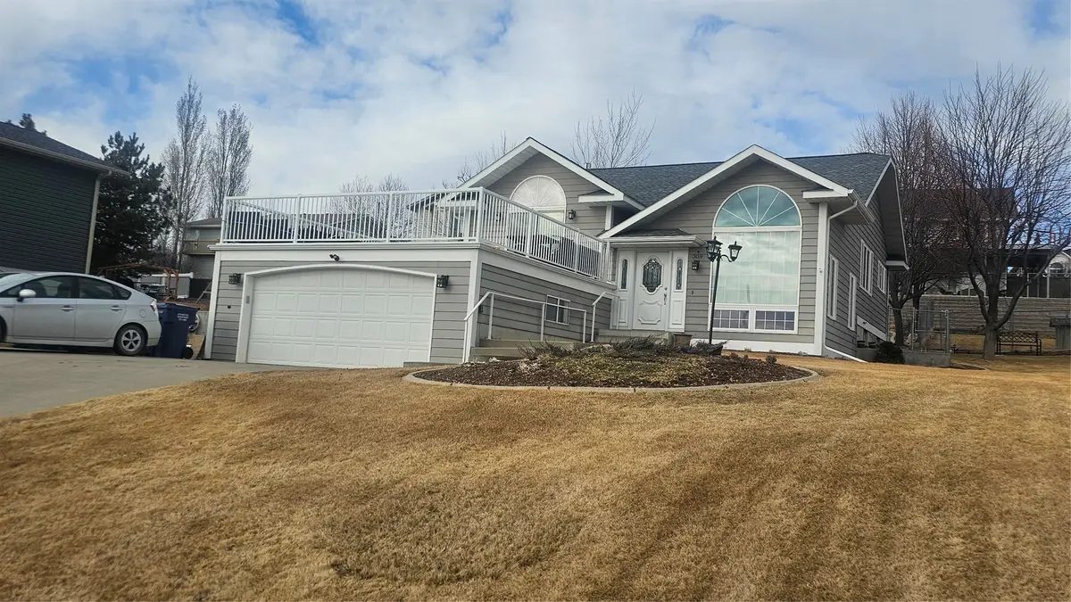 309 29th Avenue Ne, Great Falls, MT 59404 - #1