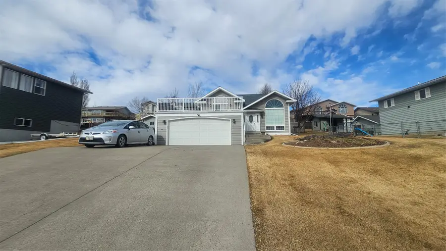 309 29th Avenue Ne, Great Falls, MT 59404 - #3