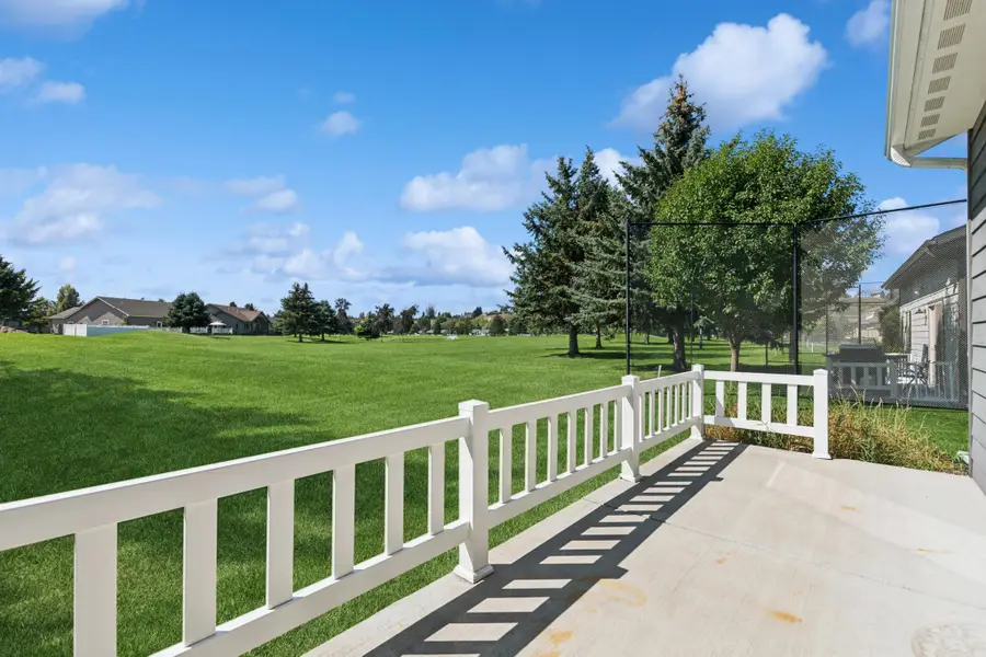 284 W Nicklaus Avenue, Kalispell, MT 59901 - #3