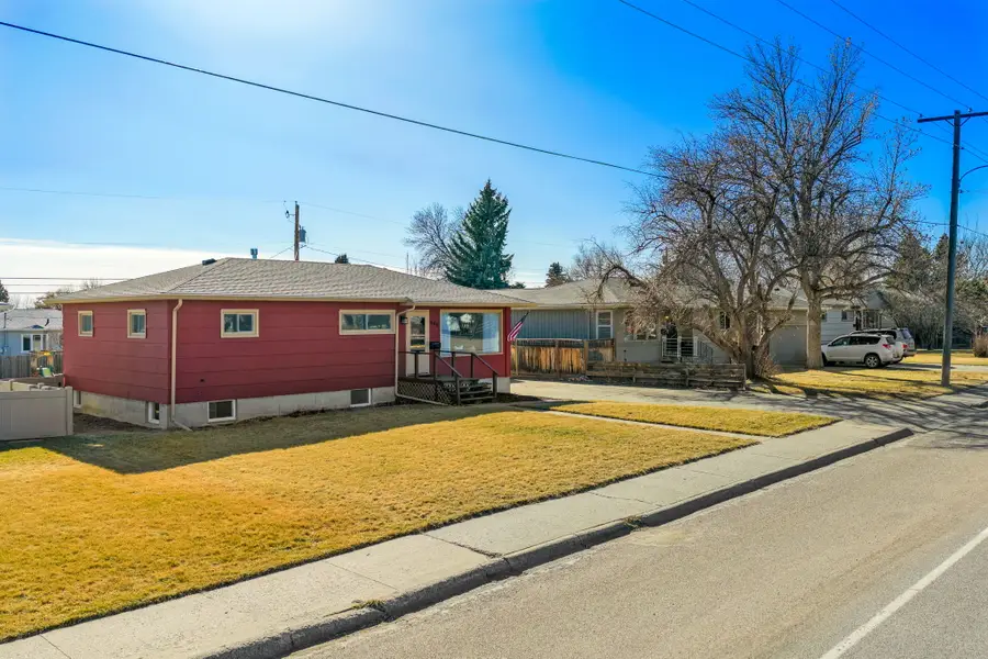 208 Smelter Avenue Nw, Great Falls, MT 59404 - #2