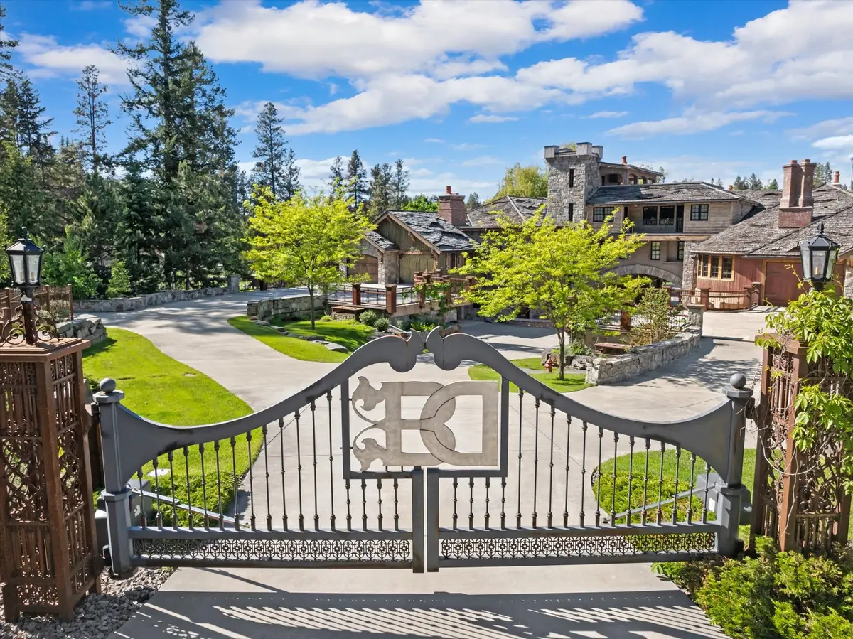 10 Bear Dance Village, Bigfork, MT 59911 - #1