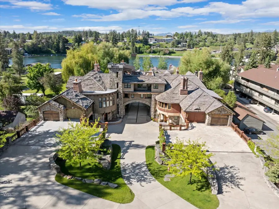 10 Bear Dance Village, Bigfork, MT 59911 - #2