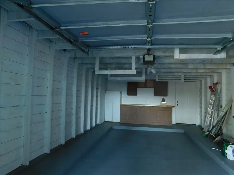 2904 2nd Avenue N, Great Falls, MT 59401 - #3