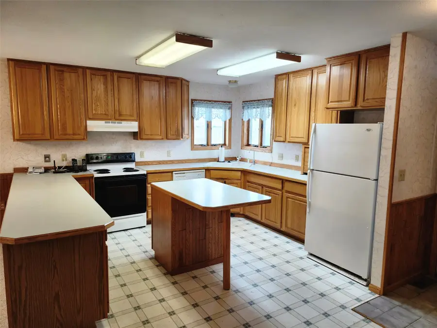 72 Embry Lane, Great Falls, MT 59404 - #2