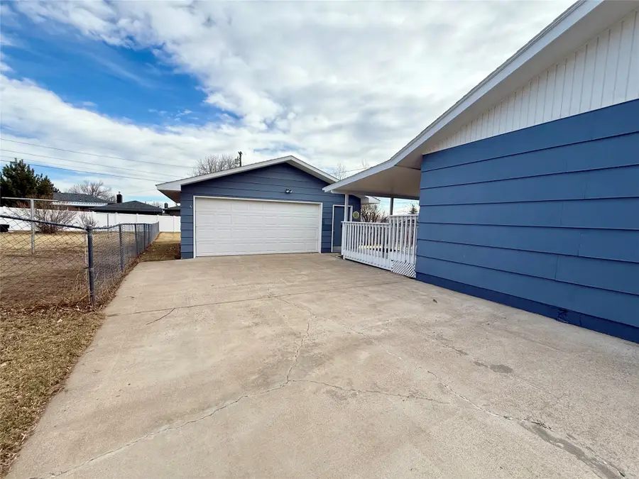 212 Riverview 2 E, Great Falls, MT 59404 - #3