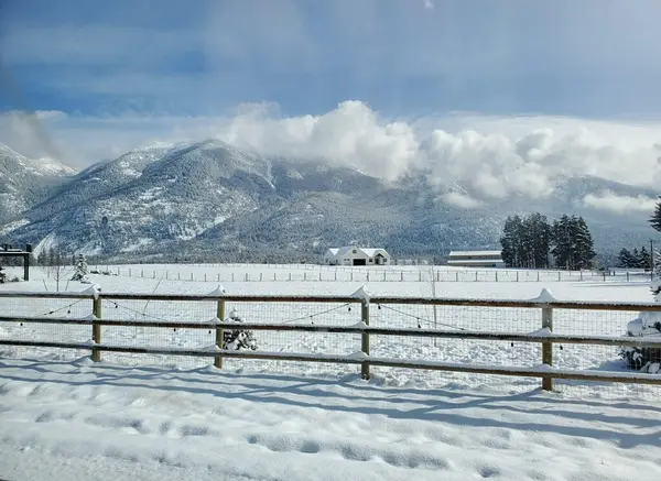 521 Yeoman Hall Road, Kalispell, MT 59901