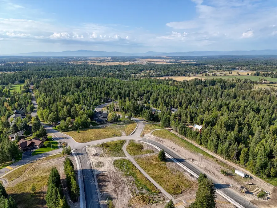 561 Gleneagles Trail, Columbia Falls, MT 59912 - #3