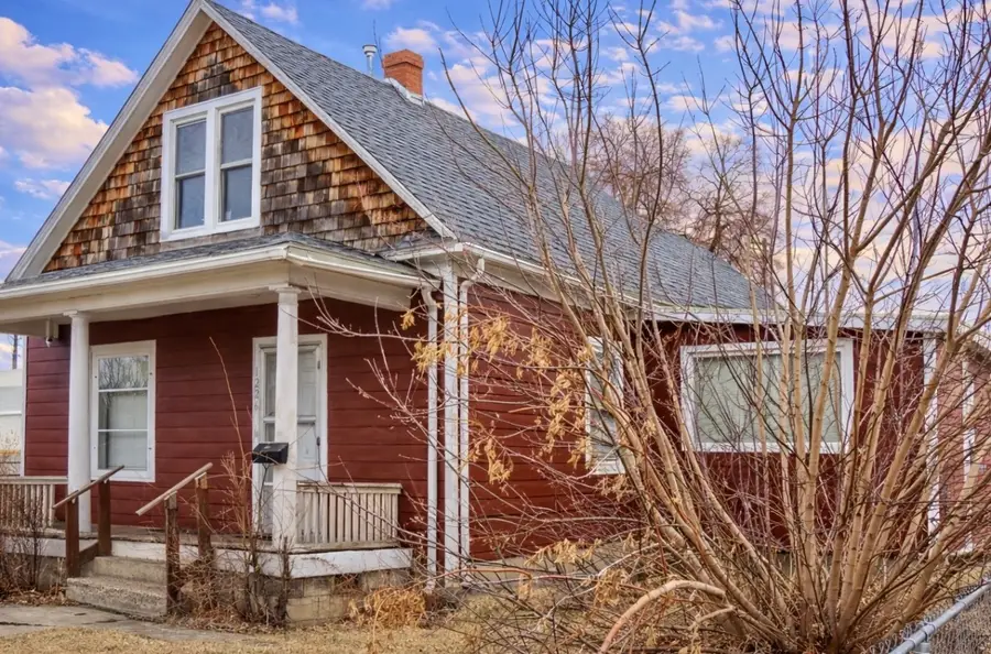 1226 9th Avenue S, Great Falls, MT 59405 - #2