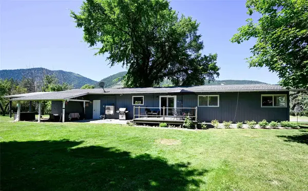 911 Greers Ferry Road, Libby, MT 59923