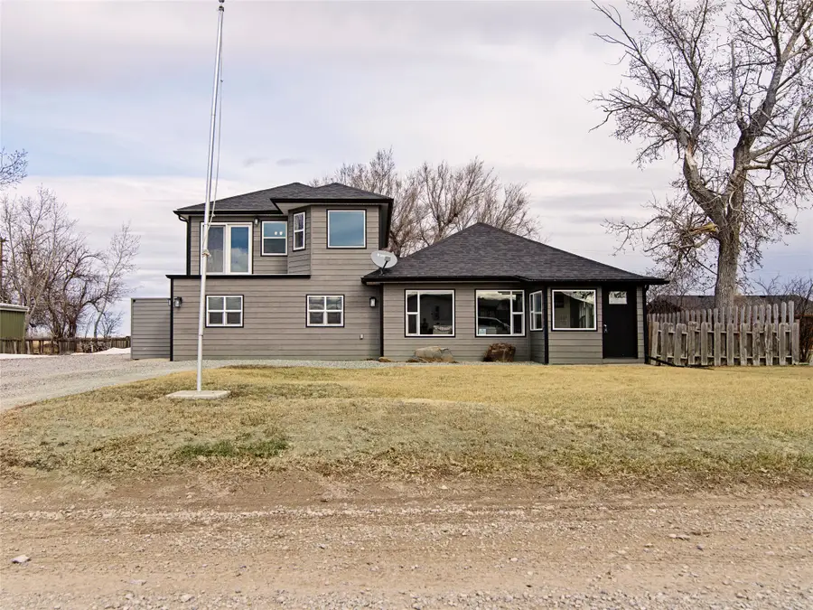 25 and 31 Dupuyer Avenue, Valier, MT 59486 - #2