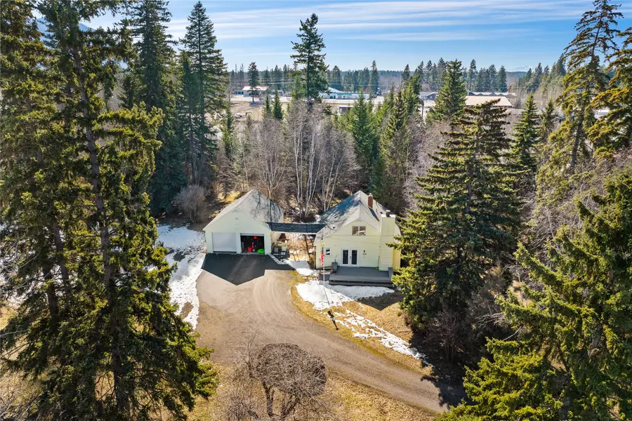 1009 3rd Avenue E, Columbia Falls, MT 59912 - #3