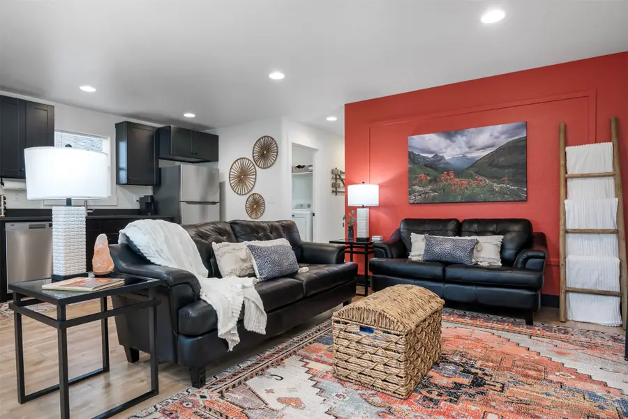 519 1st Avenue E, Kalispell, MT 59901 - #3