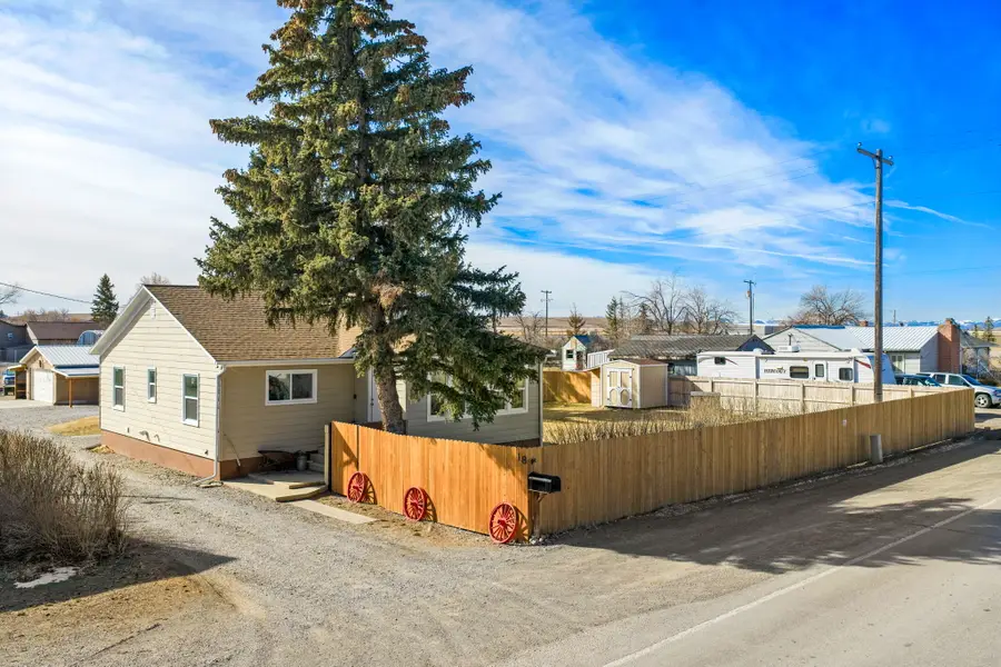 18 Us Highway 408, Fairfield, MT 59436 - #2