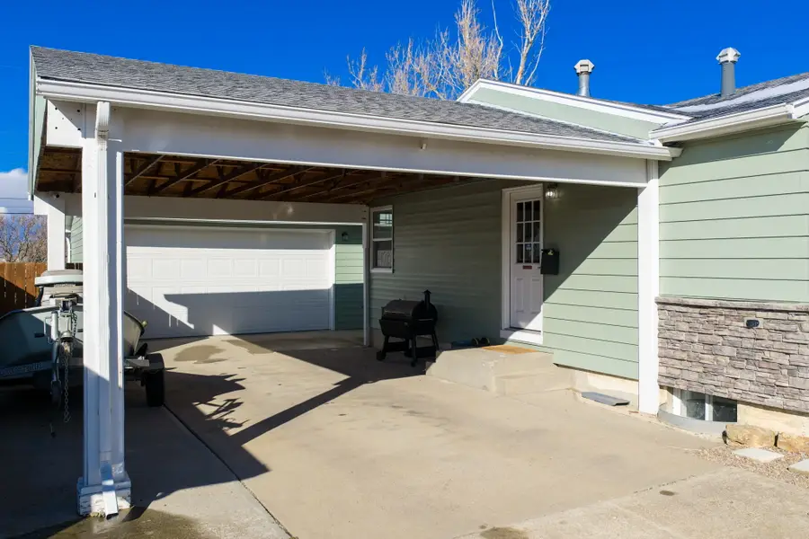 4209 Clark Avenue, Great Falls, MT 59405 - #2