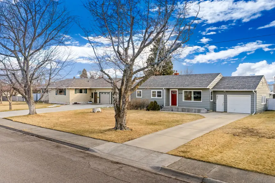 3034 8th Avenue S, Great Falls, MT 59405 - #3