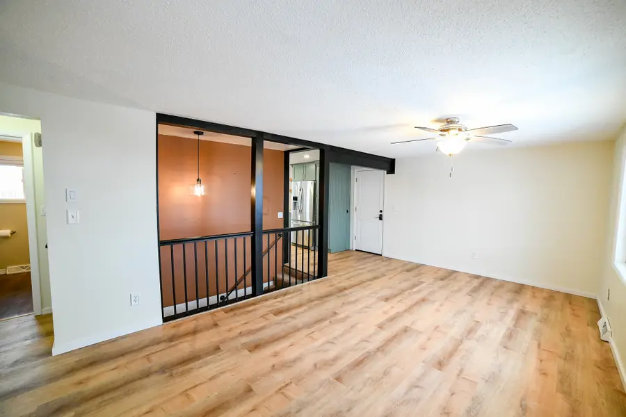 637 33rd Avenue Ne, Great Falls, MT 59404 - #3