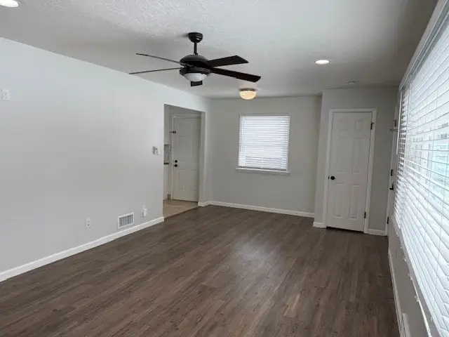 2613 9th Avenue S, Great Falls, MT 59405 - #3