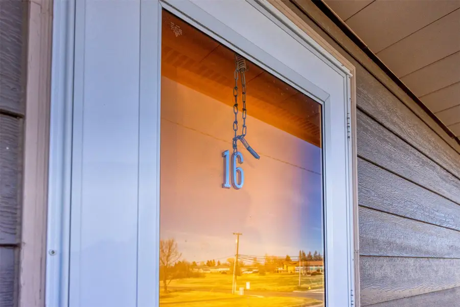 4604 3rd Avenue S #16, Great Falls, MT 59405 - #2