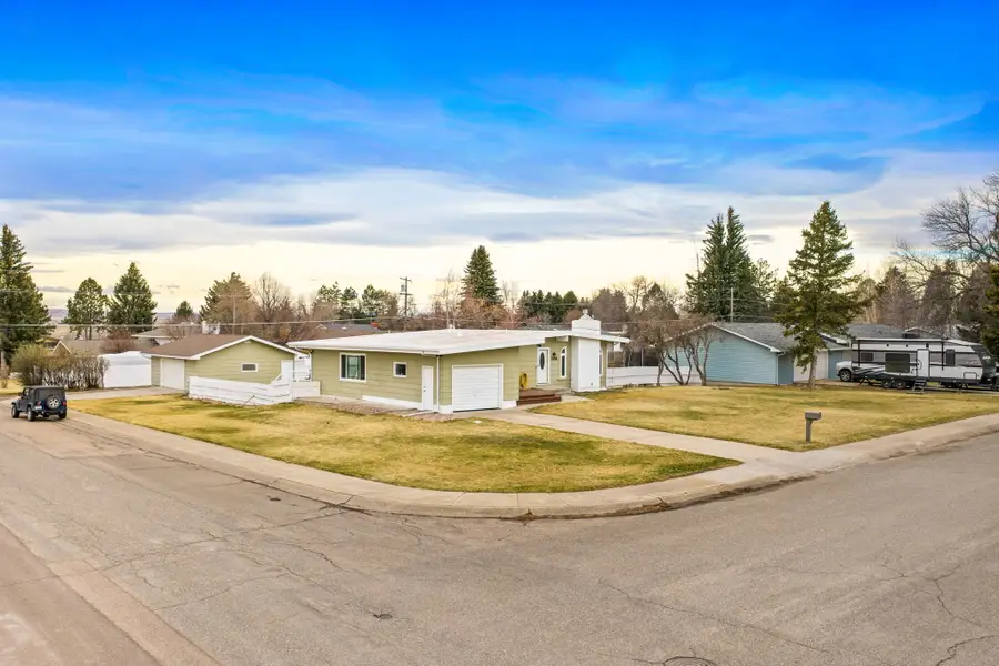 3456 13th Avenue S, Great Falls, MT 59405 - #3