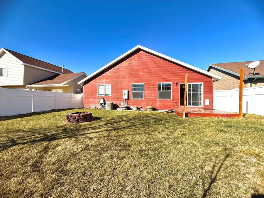 713 49th Street N, Great Falls, MT 59405 - #3