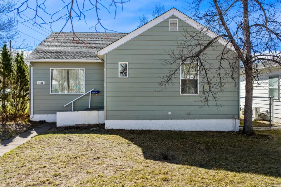 1626 8th Avenue N, Great Falls, MT 59401 - #3