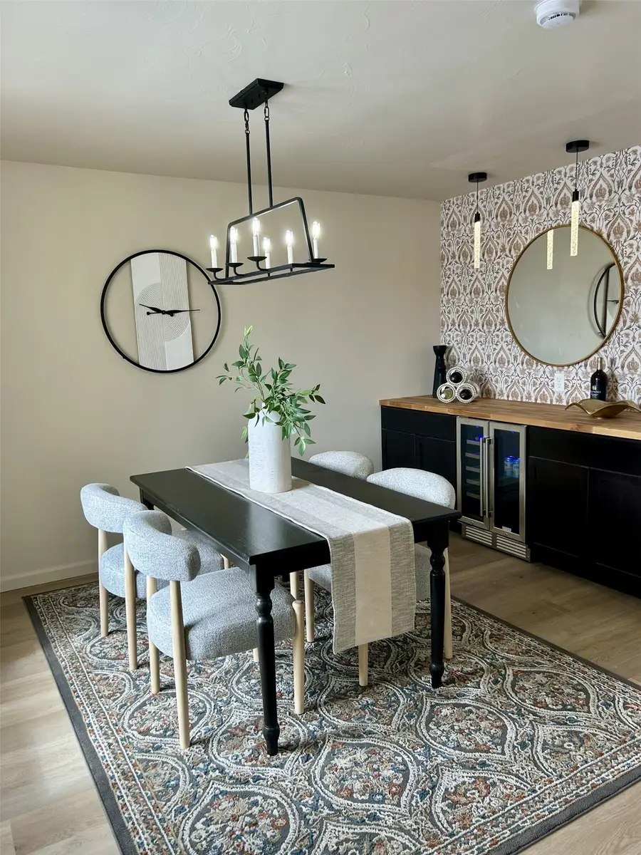 1413 28th Avenue S, Great Falls, MT 59405 - #2