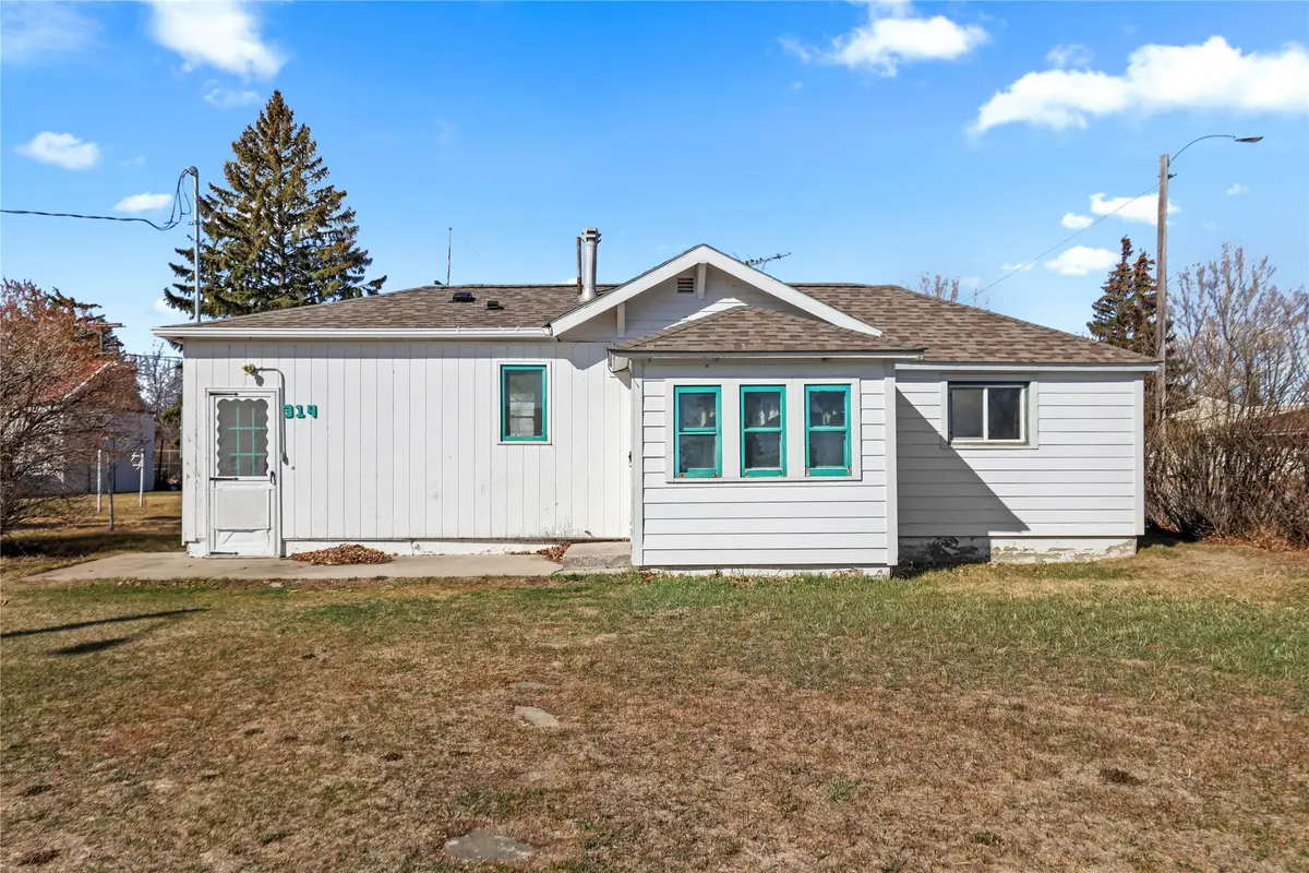 314 5th Street N, Fairfield, MT 59436 - #1