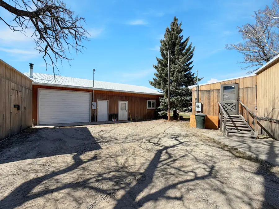 416 21st Street Sw, Great Falls, MT 59404 - #3