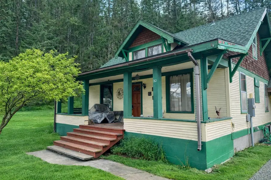109 Pinkham Avenue N, Eureka, MT 59917 - #2