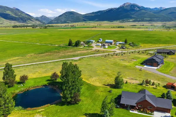 18 Obsidian Road, Livingston, MT 59047