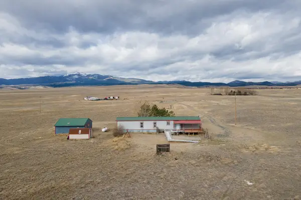 1406 Jack Rabbit Lane, Whitehall, MT 59759