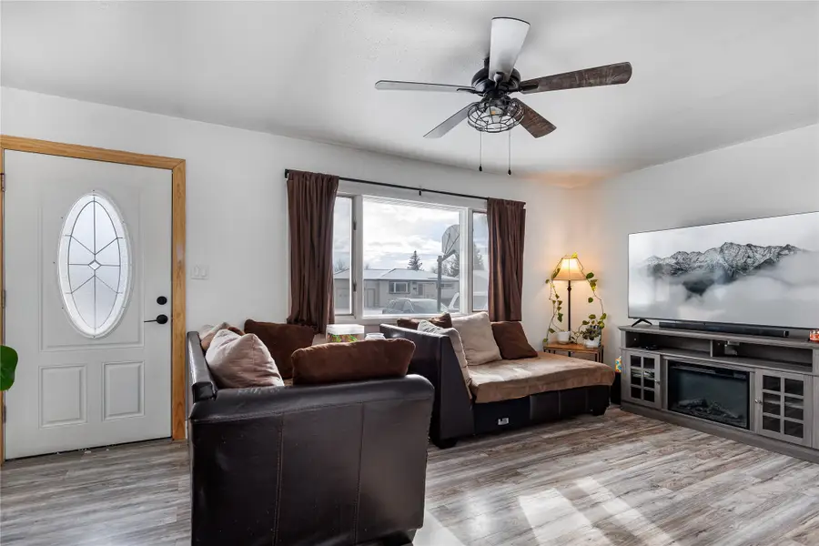 525 23rd Avenue Ne, Great Falls, MT 59404 - #2