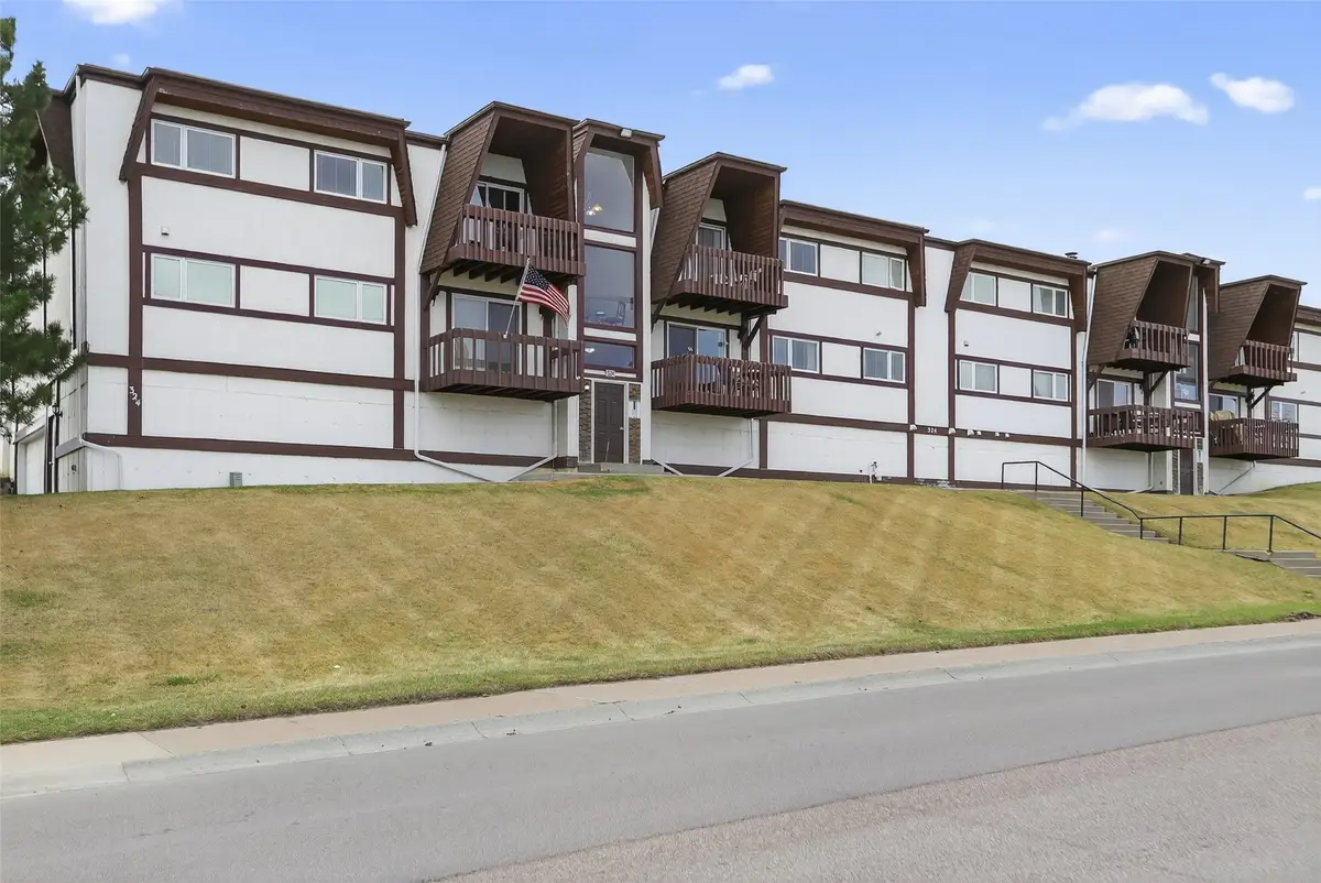 324 13th Avenue S #9, Great Falls, MT 59405 - #1