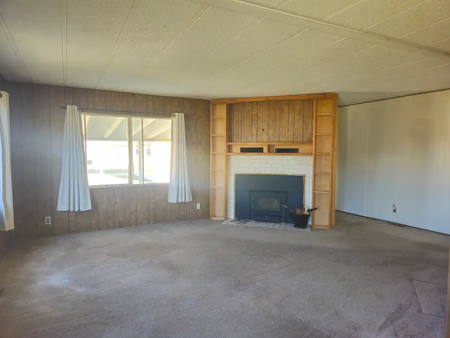 107 Blue Bird Drive, Hamilton, MT 59840 - #2