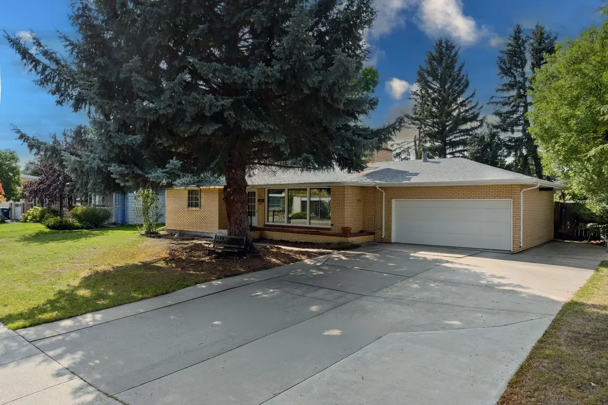 1113 Carlos Dr, Great Falls, MT 59404 - #1