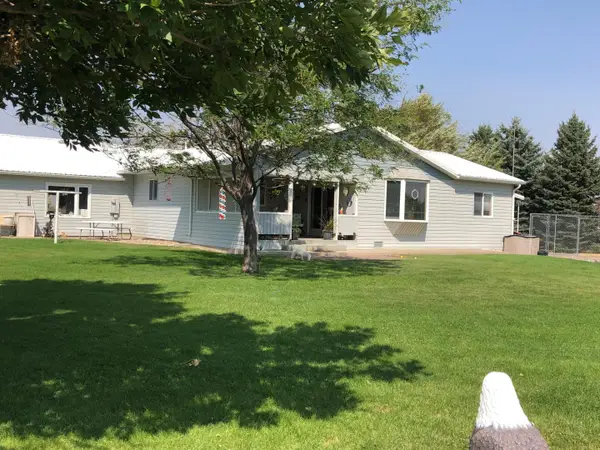 525 Collins Avenue, Geraldine, MT 59446