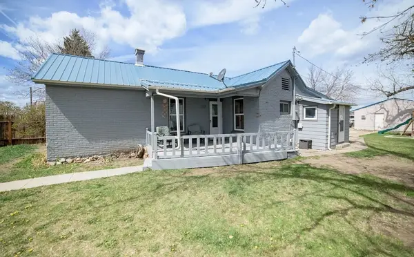 1117 10th Avenue N, Great Falls, MT 59401