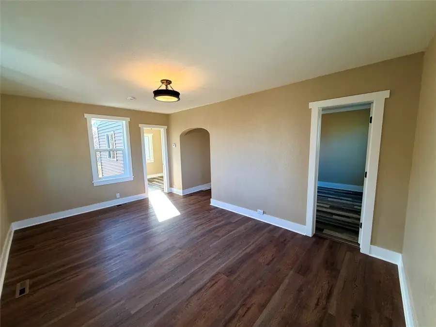 1600 12th Avenue S, Great Falls, MT 59405 - #2