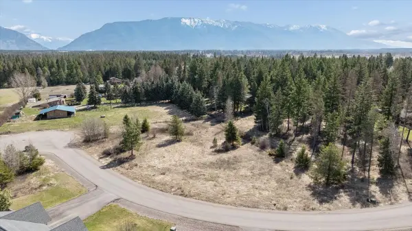 1275 Timber Ridge Court, Columbia Falls, MT 59912
