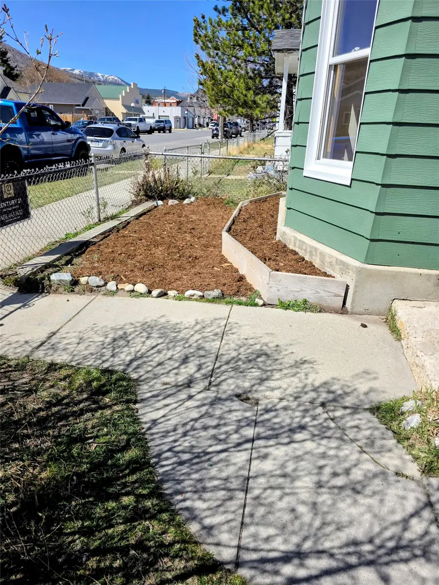 816 E 4th Street, Anaconda, MT 59711 - #3