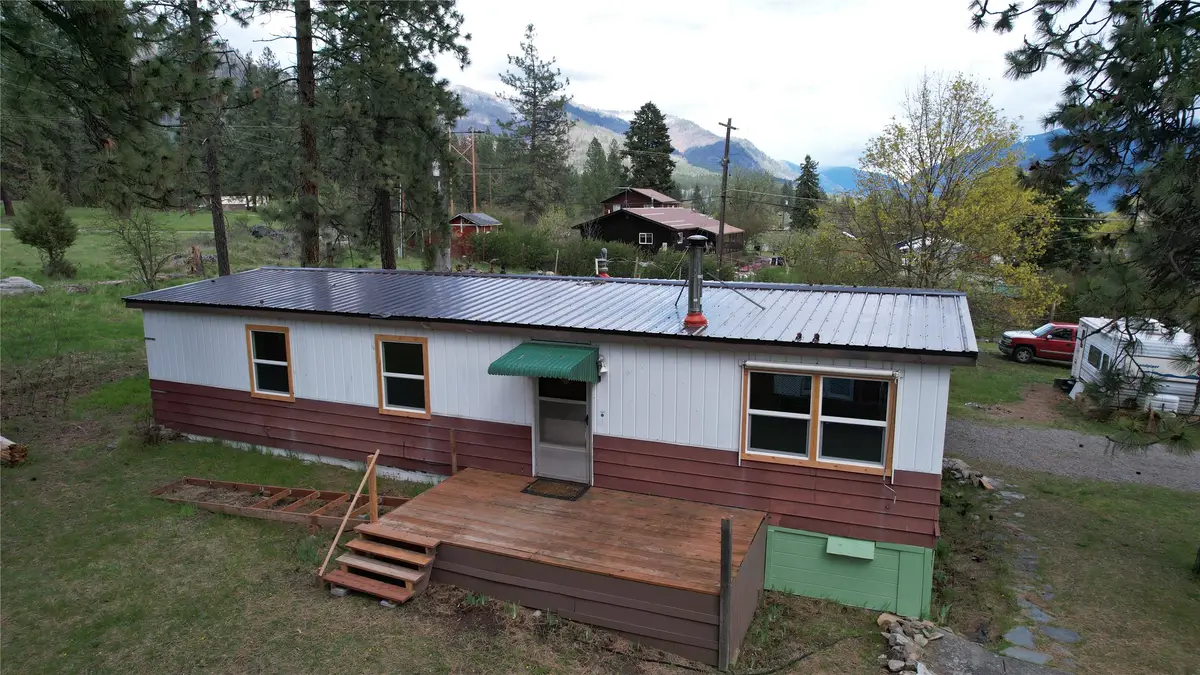 412 4th Avenue W, Thompson Falls, MT 59873 - #1