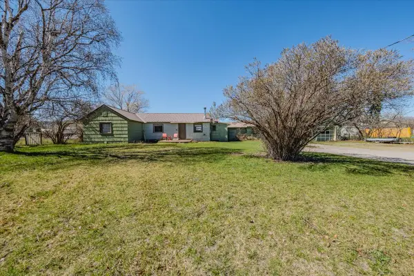 1710 8th Avenue E, Kalispell, MT 59901