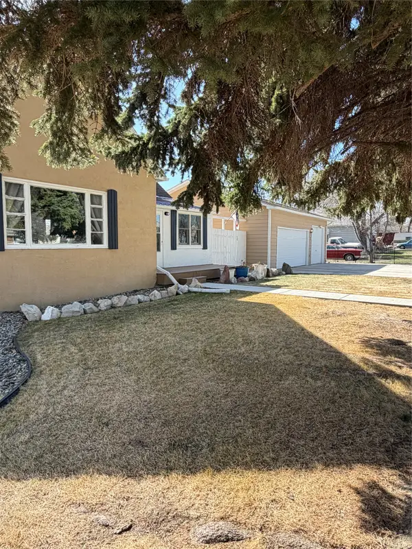 701 S Michigan Street, Conrad, MT 59425